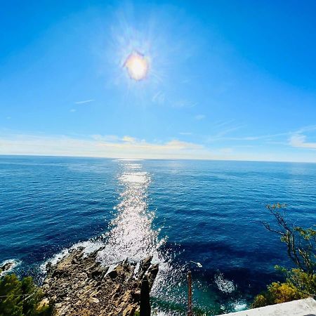 Suite Sunset 11 - Fronte Mare سانريمو المظهر الخارجي الصورة