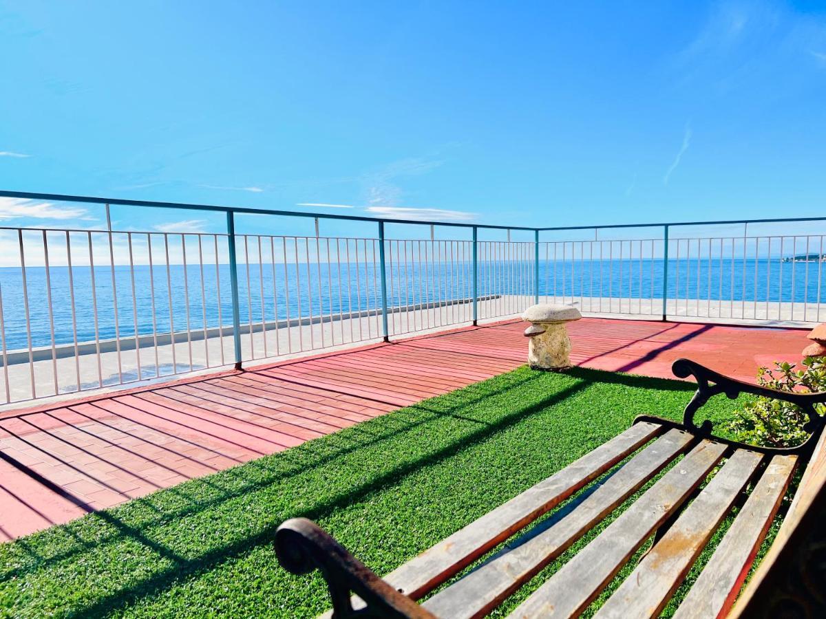 Suite Sunset 11 - Fronte Mare سانريمو المظهر الخارجي الصورة